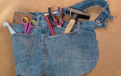 DIY du tablier sans couture en jeans recyclé de 5 minutes